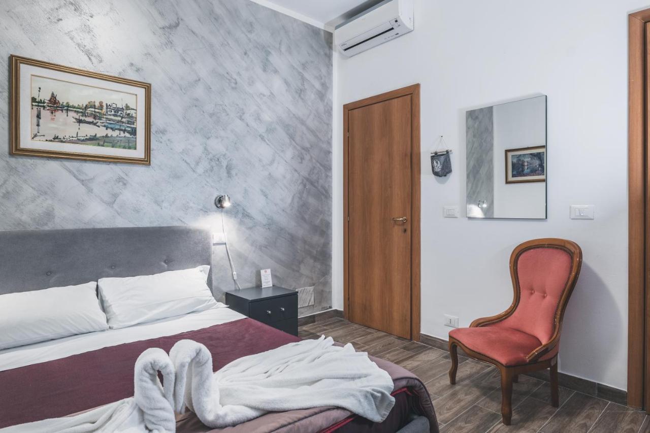 Bulldog Station Apartments With Private Wc, Ac, Tv Mestre Exterior foto