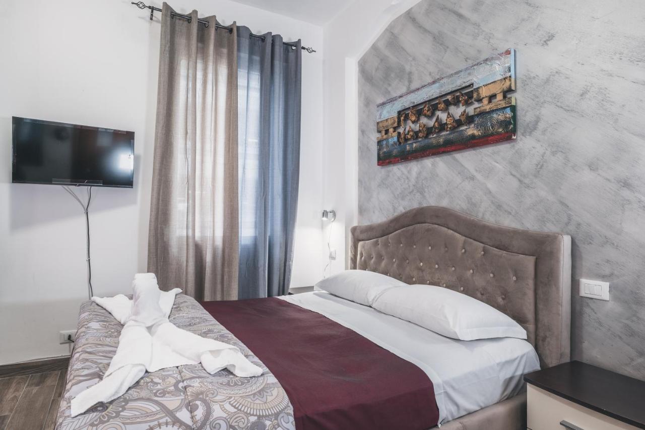 Bulldog Station Apartments With Private Wc, Ac, Tv Mestre Exterior foto