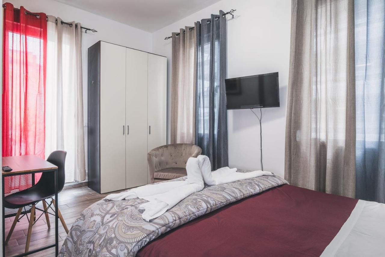 Bulldog Station Apartments With Private Wc, Ac, Tv Mestre Exterior foto