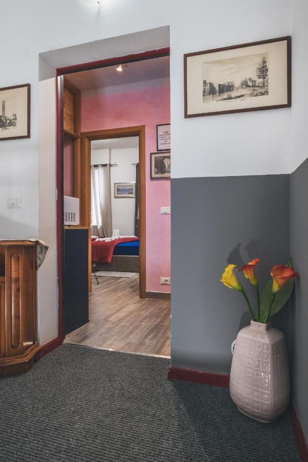 Bulldog Station Apartments With Private Wc, Ac, Tv Mestre Exterior foto